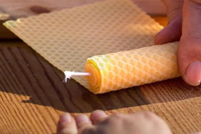 beeswax_candles_handmade
